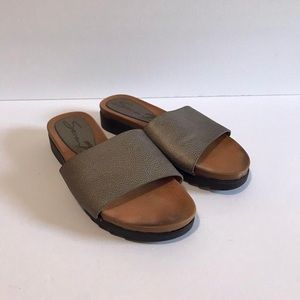 Seven7 Taupe Brown Slide Sandals